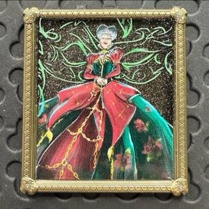 Disney parks 2020 Lady Tremaine Cinderella masquerade portrait trading pin